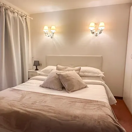 Apartment Acacia - Flora