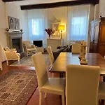 Acacia - Flora Appartement *