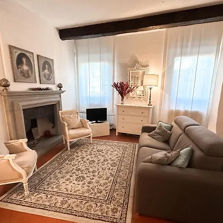 Apartman Acacia - Flora Firenze